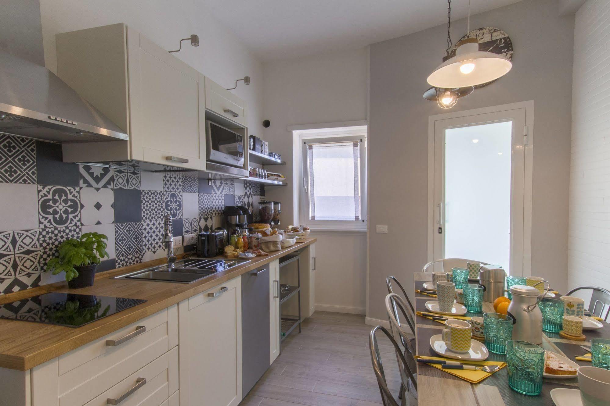 Feelinrome Bed & Breakfast Luaran gambar