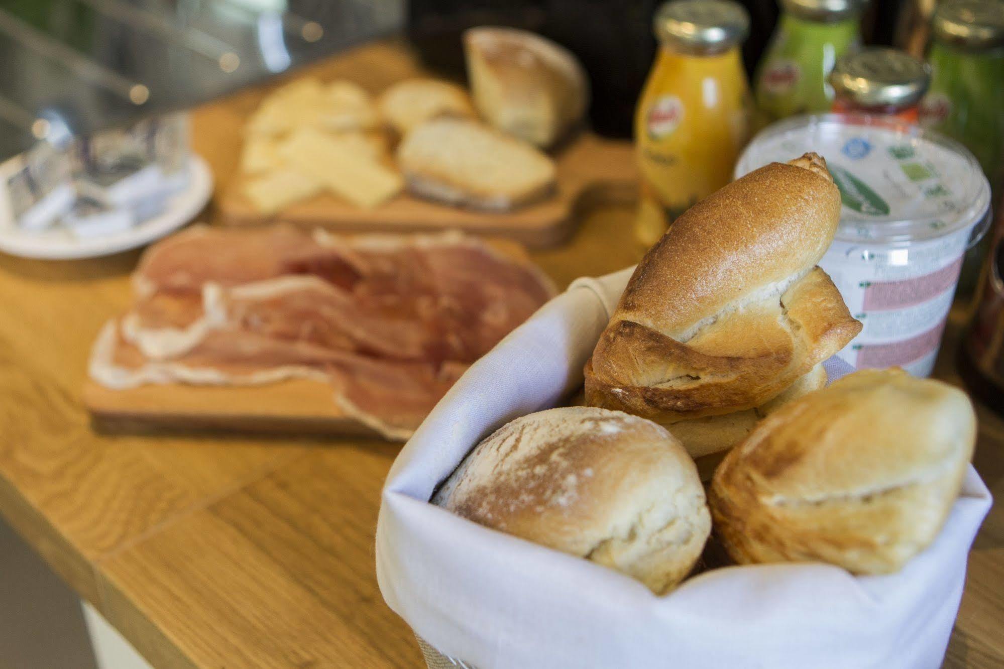 Feelinrome Bed & Breakfast Luaran gambar